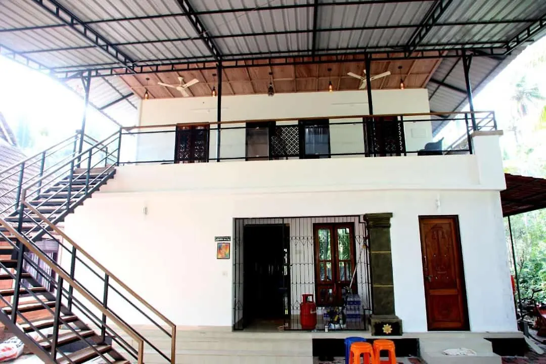 The Munroe Vibes Inn Mundrothuruth India
